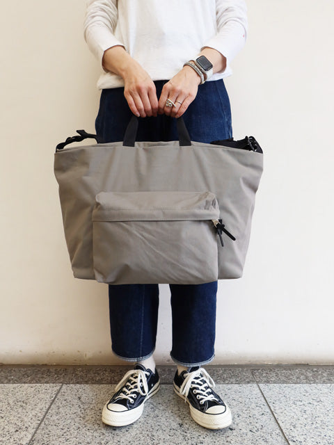 SIMPLICITY<br>FRONT POCKET SHOULDER