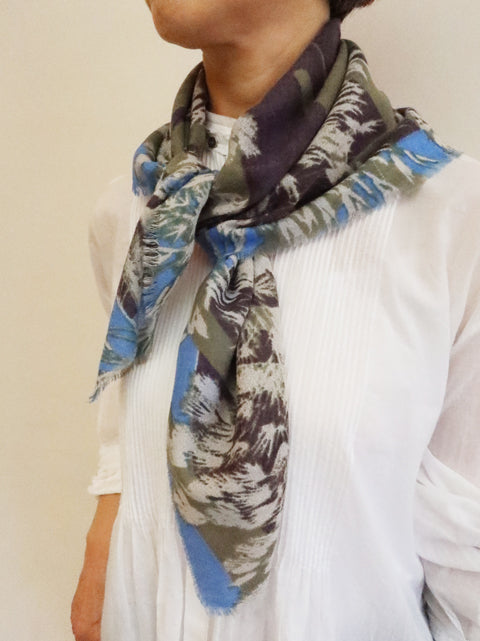 BANDANA<br>BOTANIC FLOWERS