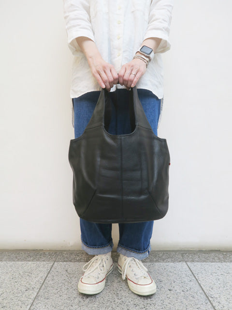 レザーバルーンバッグ