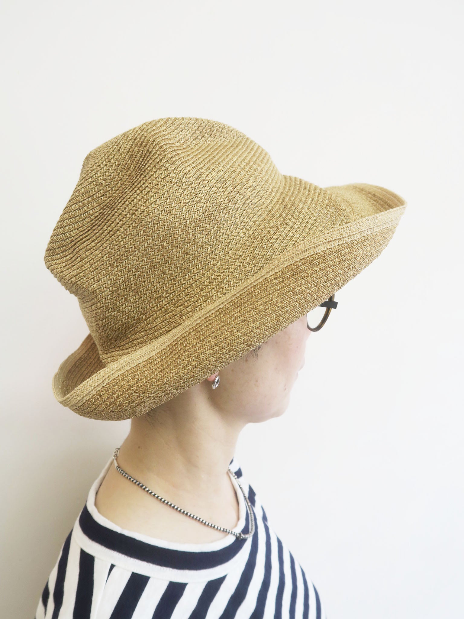 BOXED HAT<br>11cm brim SCLE