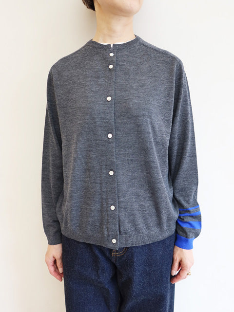 予約販売<br>クルーネックカーディガン