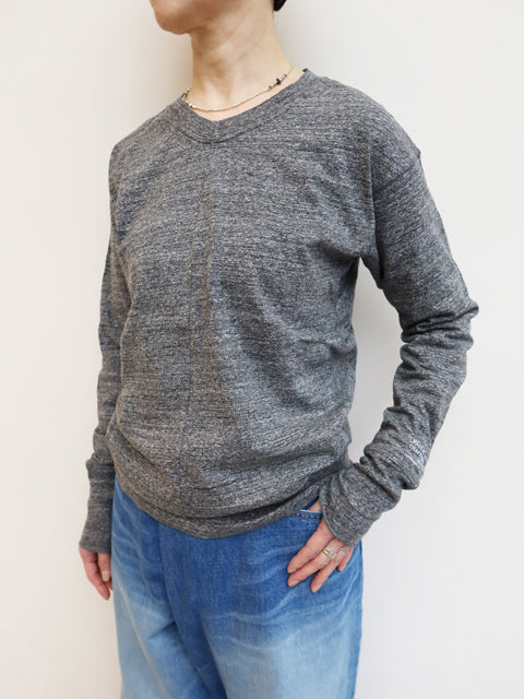 VネックロングスリーブTEE