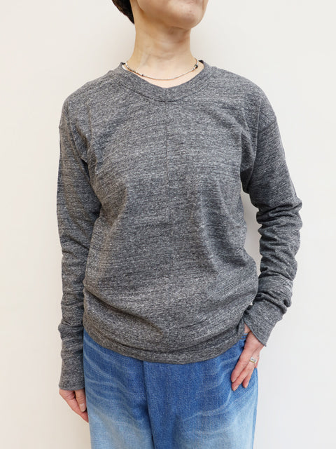 VネックロングスリーブTEE
