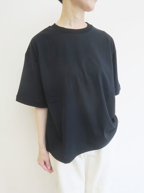 HALF SLEEVE BOXY TEE