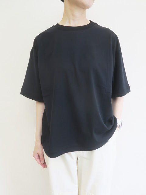 HALF SLEEVE BOXY TEE