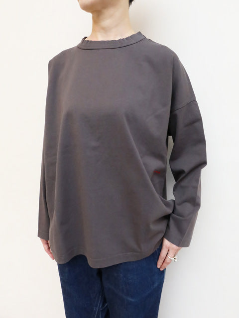 首まわりしっかりTシャツ