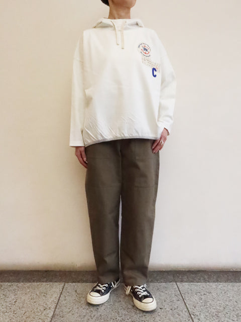 裾ギャザーパーカ