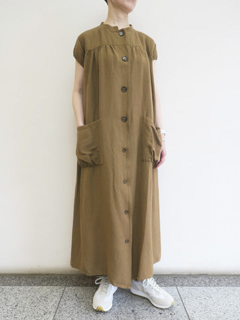 ギャザーワンピース