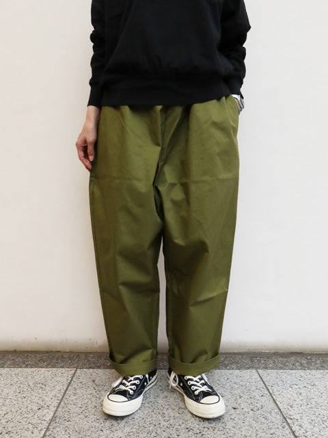 SUNDAY PANTS<br>BACK SATIN