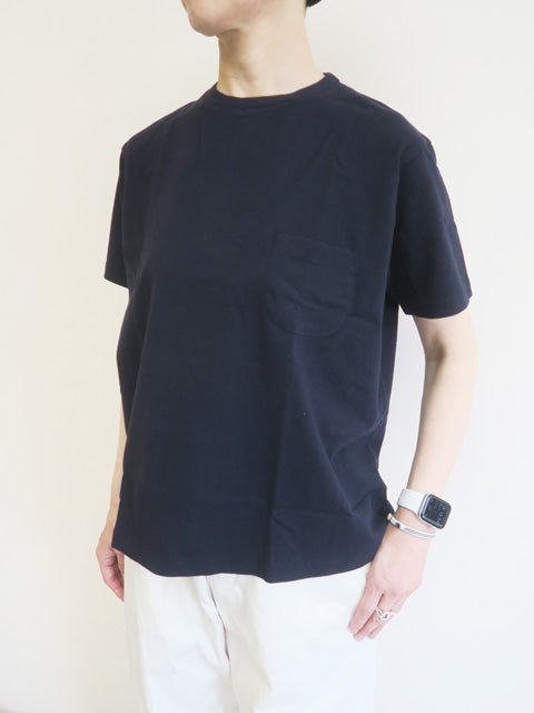 丸胴クルーネックポケット付きTシャツ