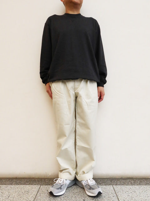 DOUBLE PLEATED<br>CHINO PANTS
