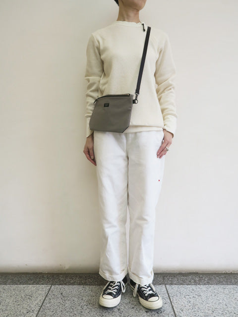 SIMPLICITY<br>W ZIP SHOULDER M