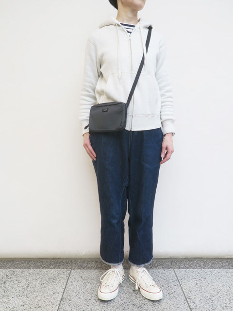 SIMPLICITY<br>BODY PURSE