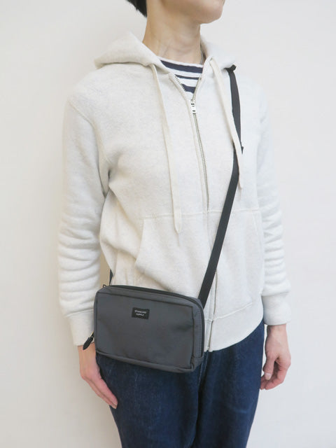 SIMPLICITY<br>BODY PURSE
