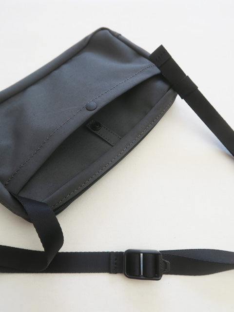 SIMPLICITY<br>BODY PURSE