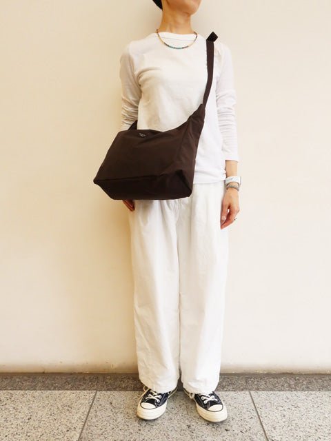 SIMPLICITY<br>TRIANGLE SHOULDER <br>DARK BROWN EDITION
