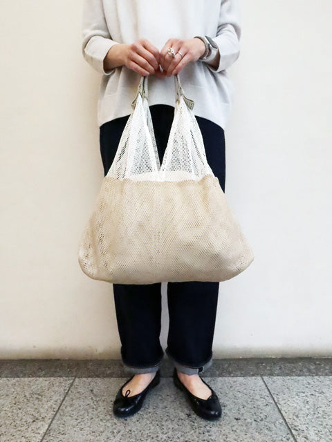 MESH BAG<br>TRIANGLE