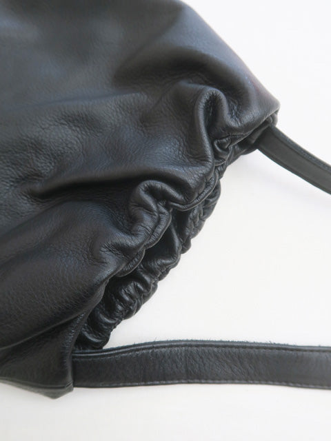 レザーショルダー<br>ギャザーバッグ