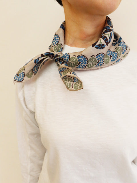 MINI SCARF<br>IDOLE
