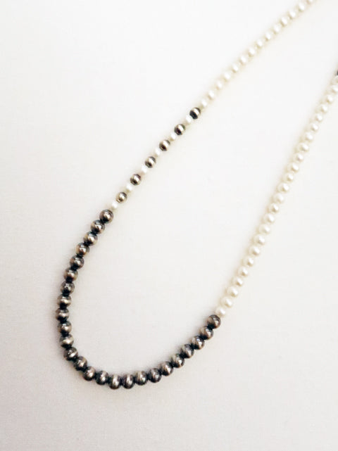 NAVAJO PEARL NECKLACE