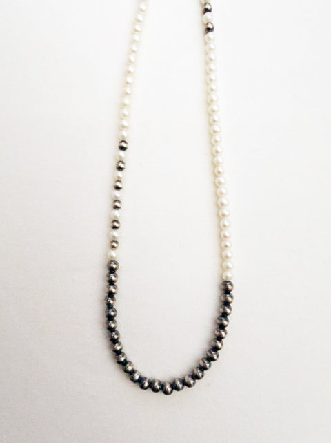 NAVAJO PEARL NECKLACE