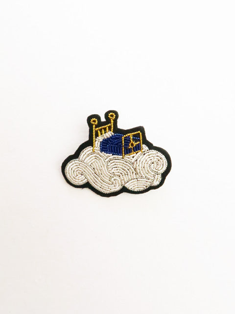 BROOCH