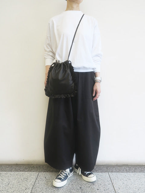 MINI SIZE<br>FRILL POUCH