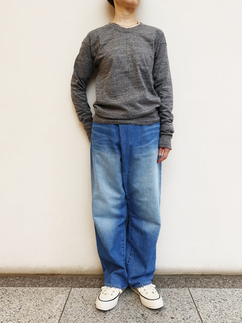 VネックロングスリーブTEE