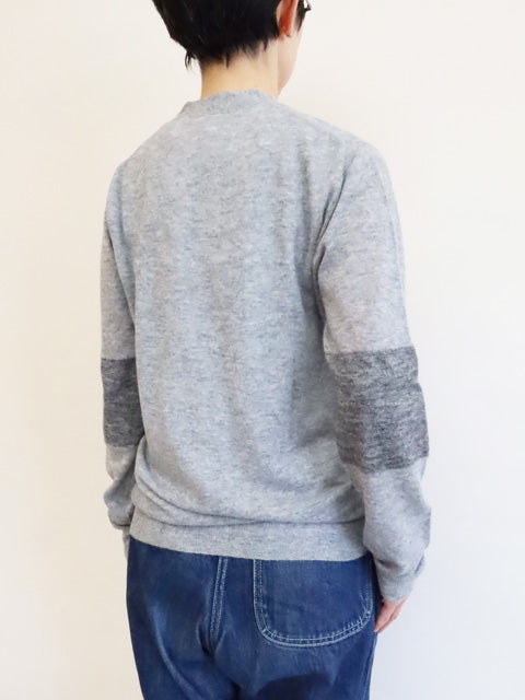 ELBOW PATCH<br>V NECK CARDIGAN