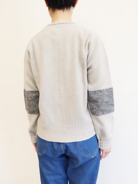ELBOW PATCH<br>ROUND CARDIGAN