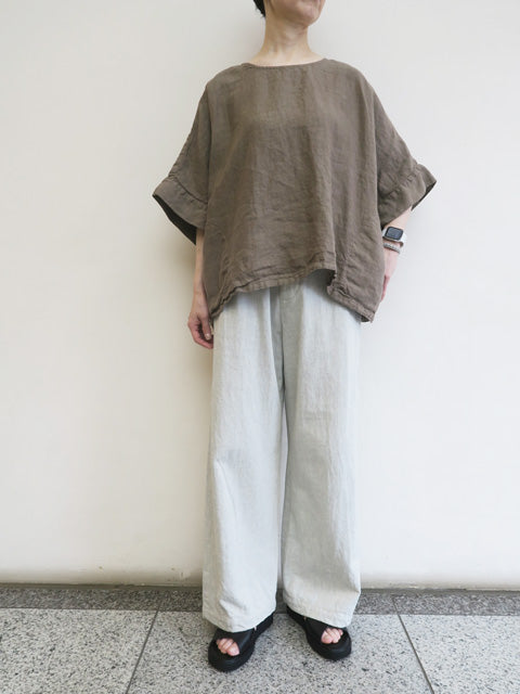 SALE<br>crew neck tee