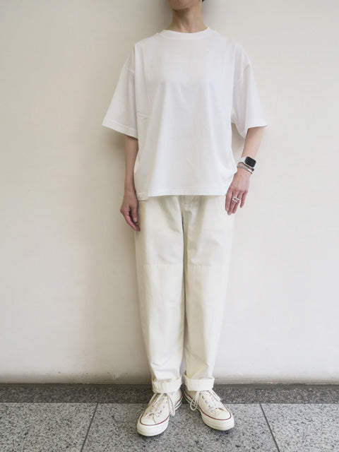 HALF SLEEVE BOXY TEE