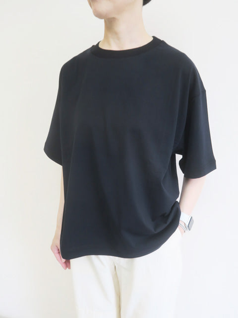 HALF SLEEVE BOXY TEE
