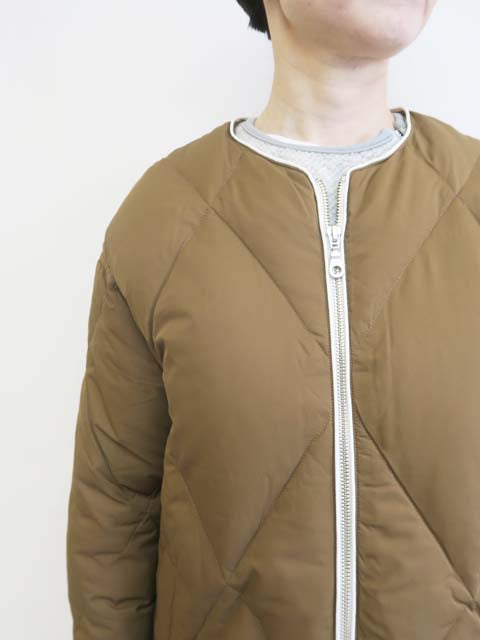 SALE<br>ダウンジャケット