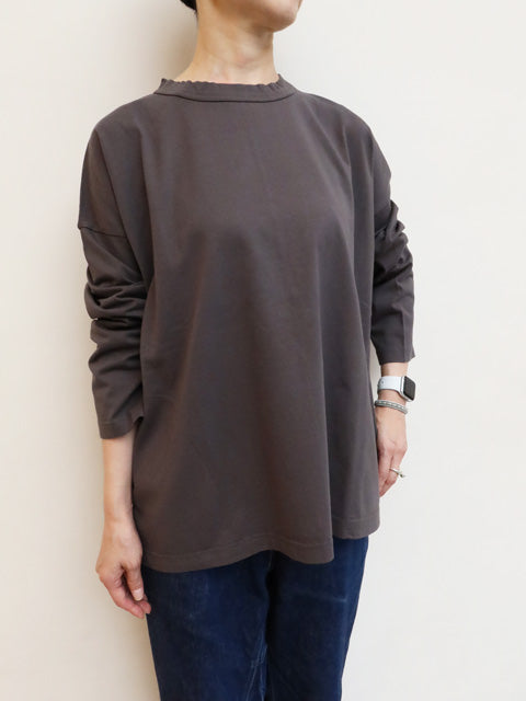 首まわりしっかりTシャツ