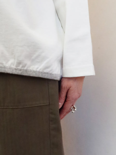 裾ギャザーパーカ