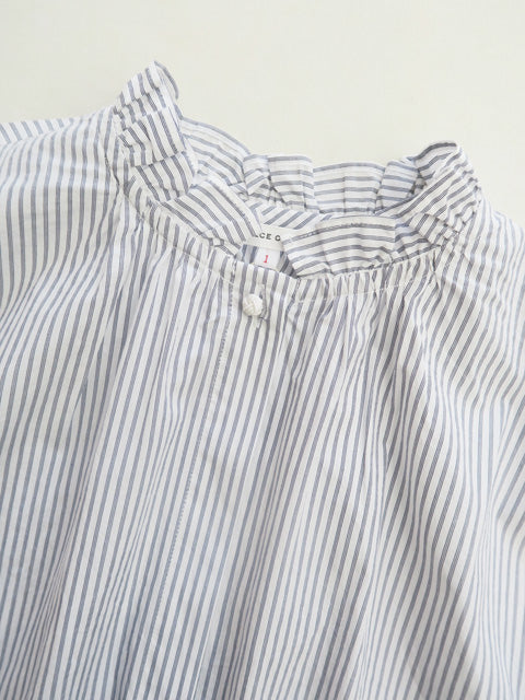 ブリーズライン<br>フリルブラウス