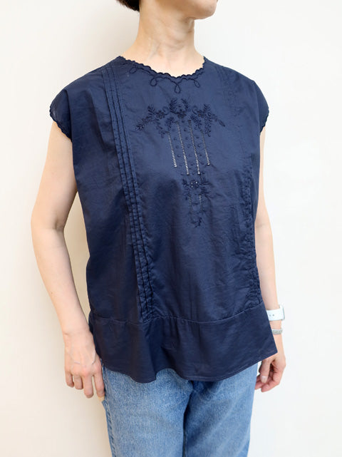 スカラップレース<br>シンシアブラウス