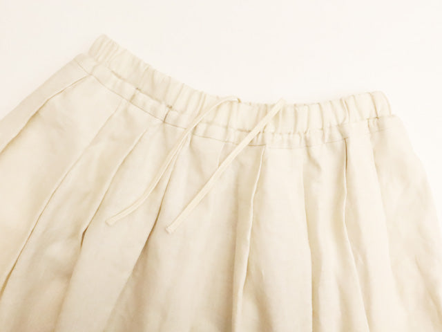 ソリッドリネン ヴォヤージュスカート