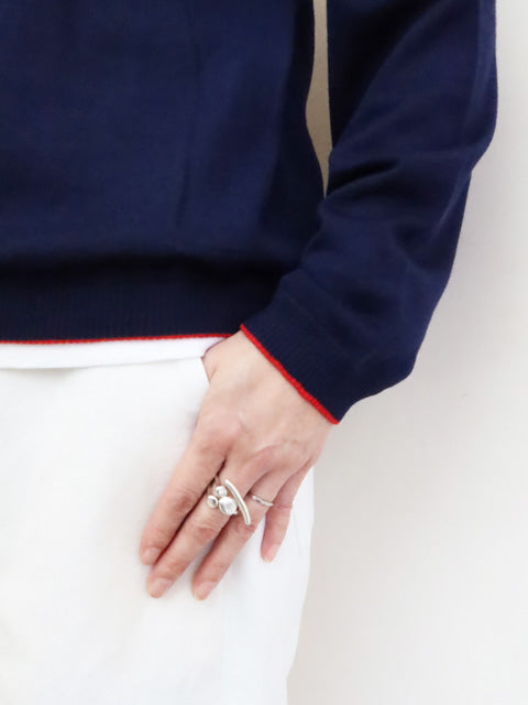 クルーネックカーディガン