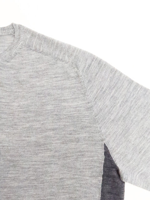 クルーネックカーディガン