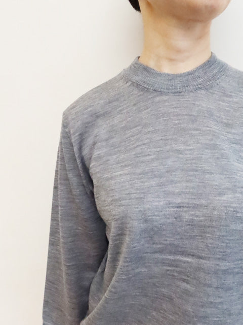 8分袖プルオーバーセーター