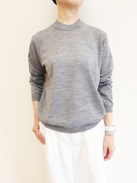 長袖プルオーバーセーター