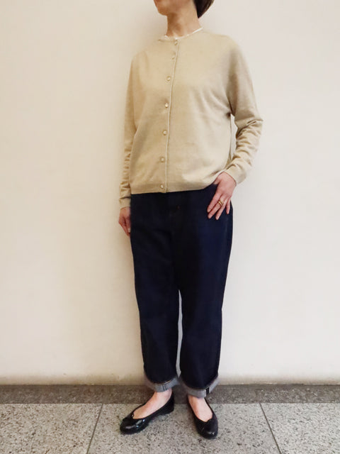 クルーネックカーディガン