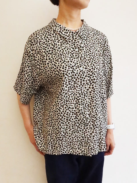 print half slv shirt