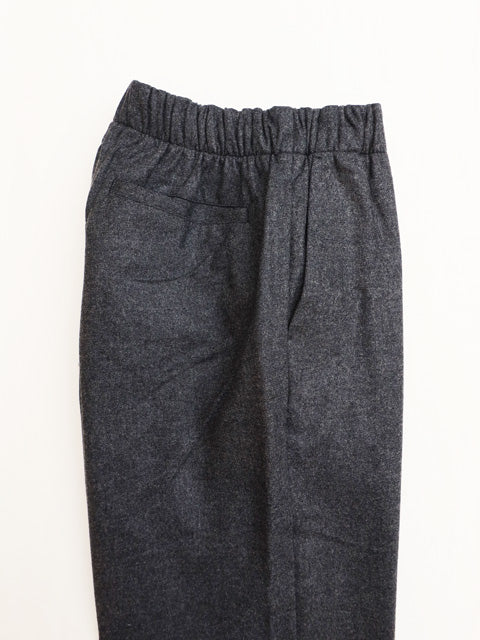 EASY WARM<br>STRAIGHT PANTS