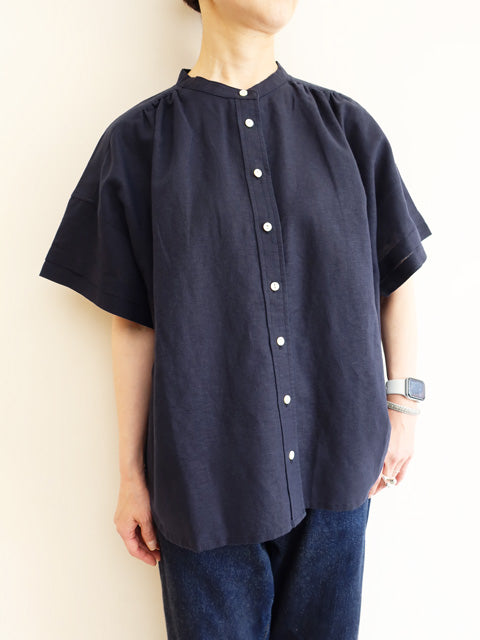 CUFF TUCK BLOUSE
