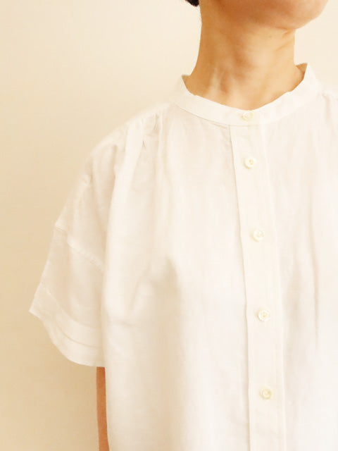CUFF TUCK BLOUSE