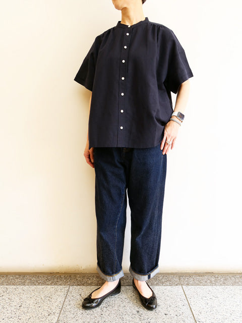 CUFF TUCK BLOUSE