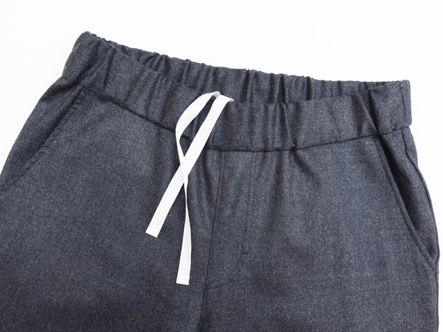 slim pants